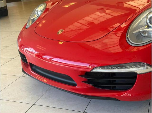 2015 Porsche 911 Carrera