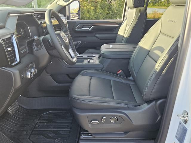 2026 GMC Sierra 3500HD Crew Cab, Long Bed, Denali, 4WD