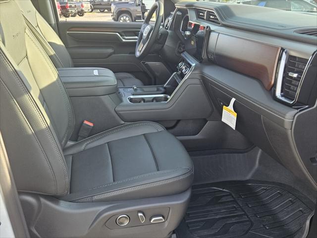 2026 GMC Sierra 3500HD Crew Cab, Long Bed, Denali, 4WD