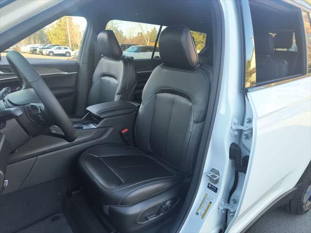 2025 Jeep Grand Cherokee L Limited 4x4
