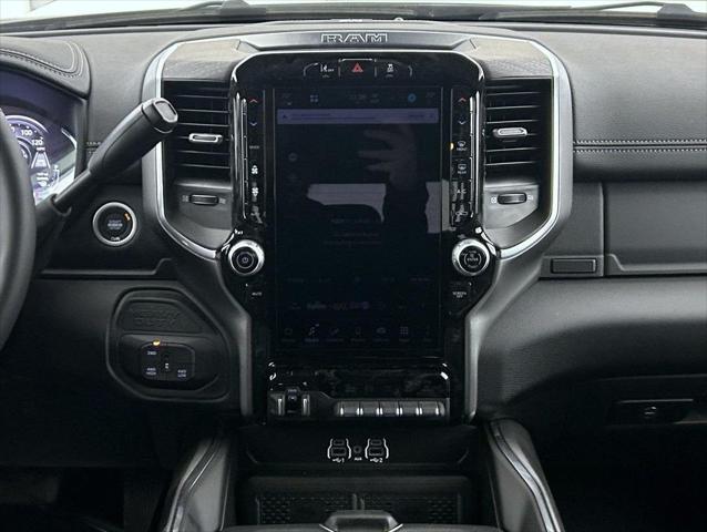 2026 Ram 3500 Laramie Mega Cab 4x4 6'4" Box
