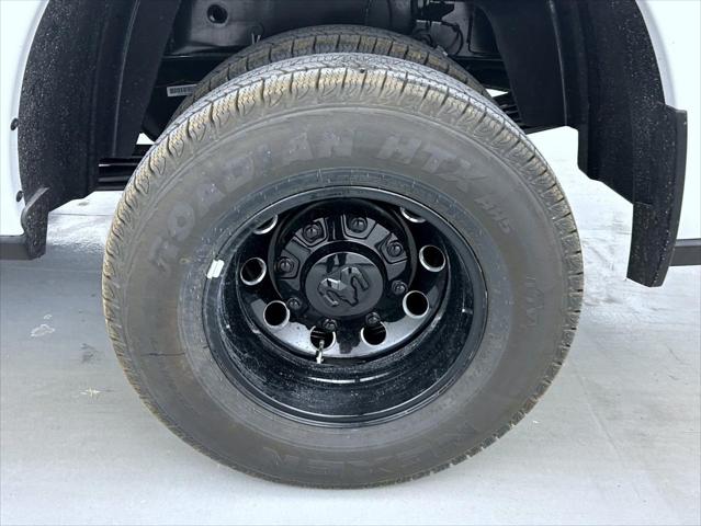 2026 Ram 3500 Laramie Mega Cab 4x4 6'4" Box