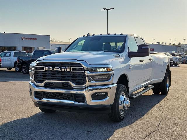 2026 RAM Ram 3500 RAM 3500 TRADESMAN CREW CAB 4X4 8 BOX