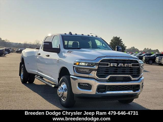 2026 RAM Ram 3500 RAM 3500 TRADESMAN CREW CAB 4X4 8 BOX