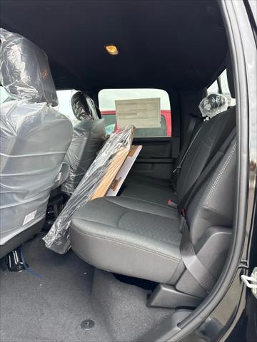 2026 Ram 2500 Warlock Crew Cab 4x4 6'4" Box