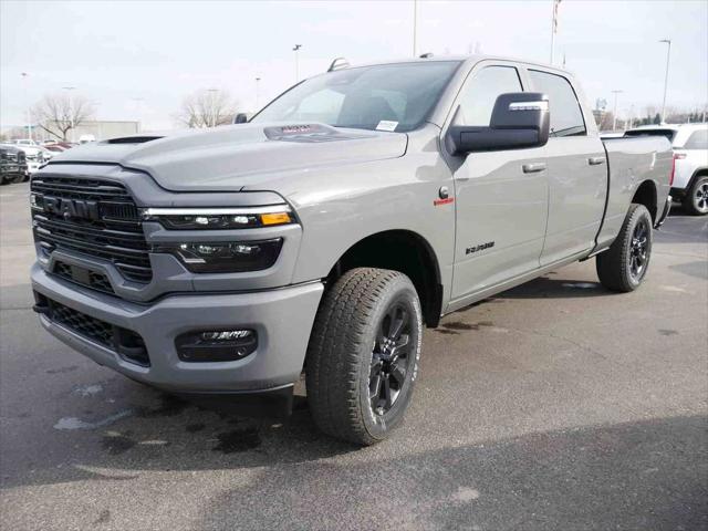 2026 RAM Ram 3500 RAM 3500 LARAMIE CREW CAB 4X4 64 BOX