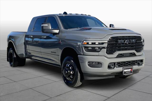 2026 RAM Ram 3500 RAM 3500 LARAMIE MEGA CAB 4X4 64 BOX