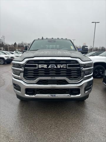 2026 RAM Ram 3500 Chassis Cab RAM 3500 BIG HORN CREW CAB CHASSIS 4X4 60 CA