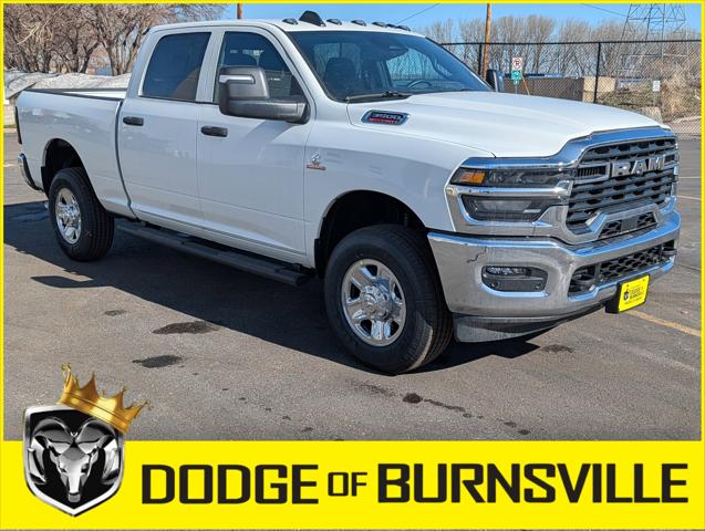 2026 RAM Ram 3500 RAM 3500 TRADESMAN CREW CAB 4X4 64 BOX
