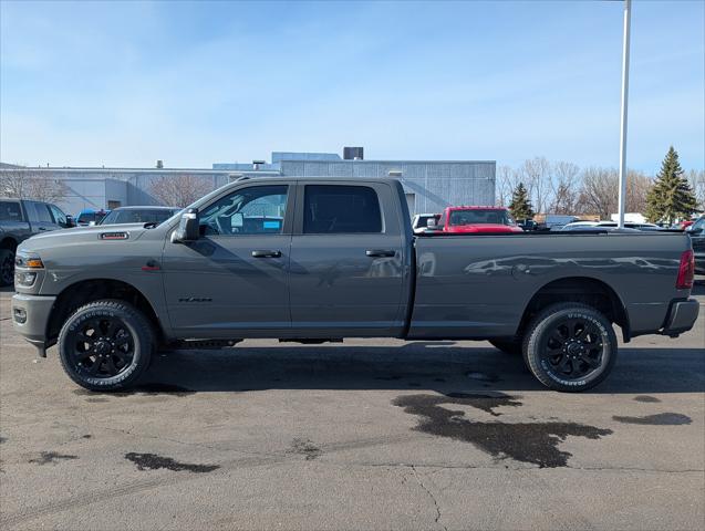 2026 RAM Ram 3500 RAM 3500 BIG HORN CREW CAB 4X4 8 BOX