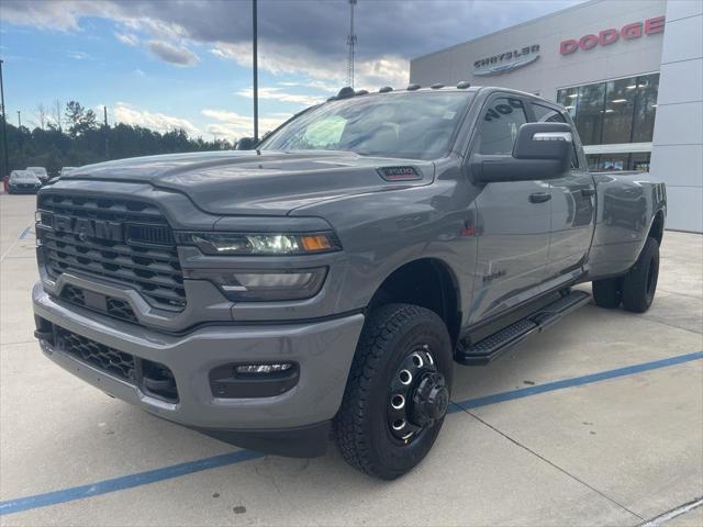 2026 RAM 3500 RAM 3500 BIG HORN CREW CAB 4X4 8 BOX