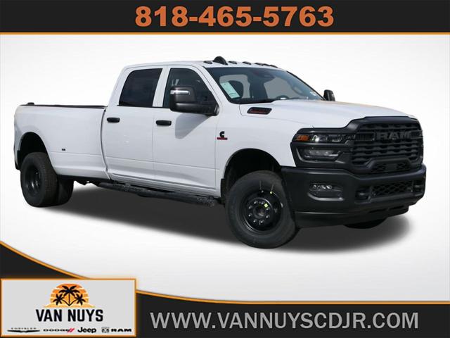 2026 RAM Ram 3500 RAM 3500 TRADESMAN CREW CAB 4X4 8 BOX