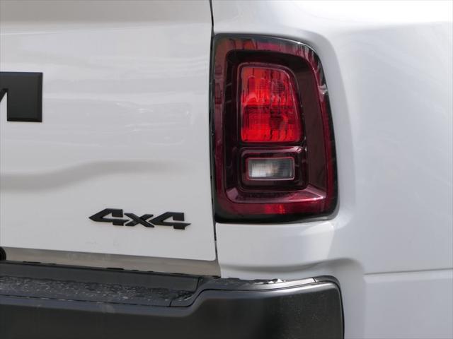 2026 RAM Ram 3500 RAM 3500 TRADESMAN CREW CAB 4X4 8 BOX