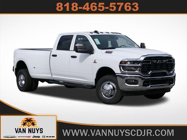 2026 RAM Ram 3500 RAM 3500 TRADESMAN CREW CAB 4X4 8 BOX