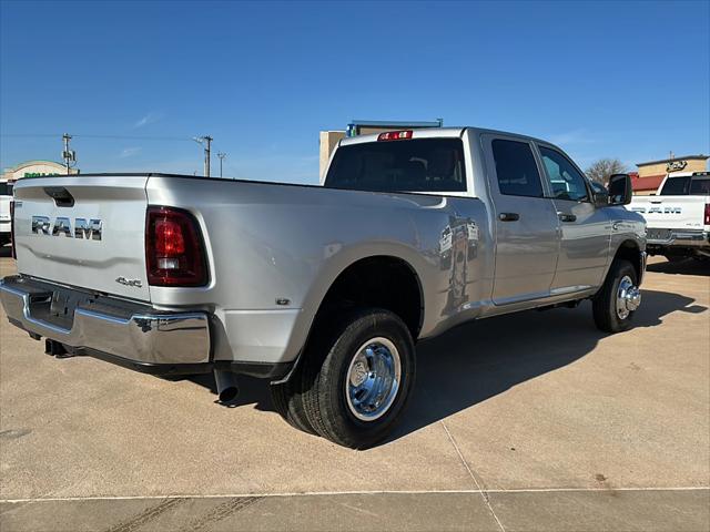 2026 RAM Ram 3500 RAM 3500 TRADESMAN CREW CAB 4X4 8 BOX
