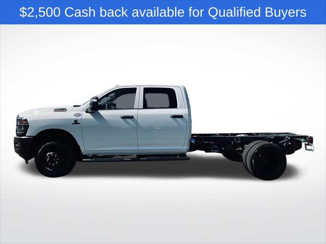 2026 RAM 3500 Chassis RAM 3500 TRADESMAN CREW CAB CHASSIS 4X4 60 CA