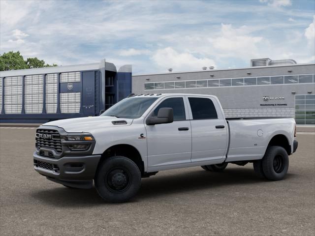 2026 RAM Ram 3500 RAM 3500 TRADESMAN CREW CAB 4X4 8 BOX