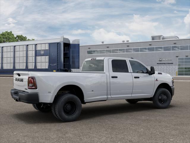 2026 RAM Ram 3500 RAM 3500 TRADESMAN CREW CAB 4X4 8 BOX