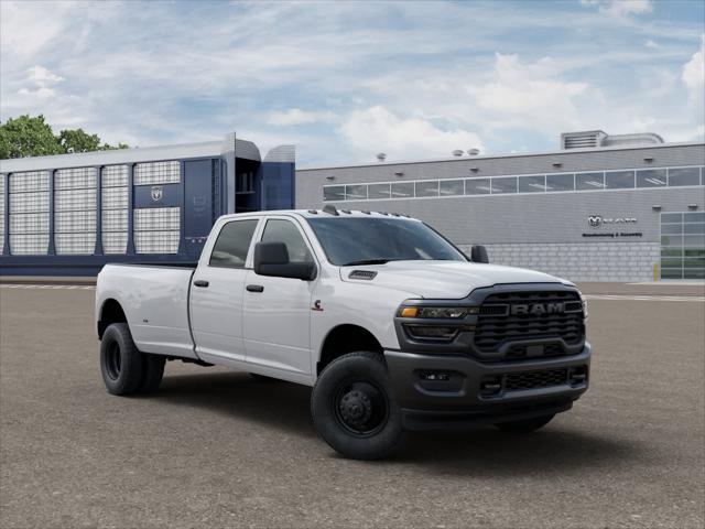 2026 RAM Ram 3500 RAM 3500 TRADESMAN CREW CAB 4X4 8 BOX