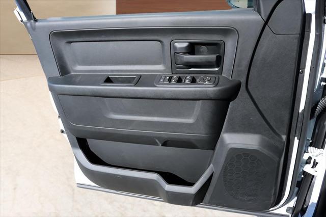 2026 Ram 3500 Tradesman Crew Cab 4x4 8' Box