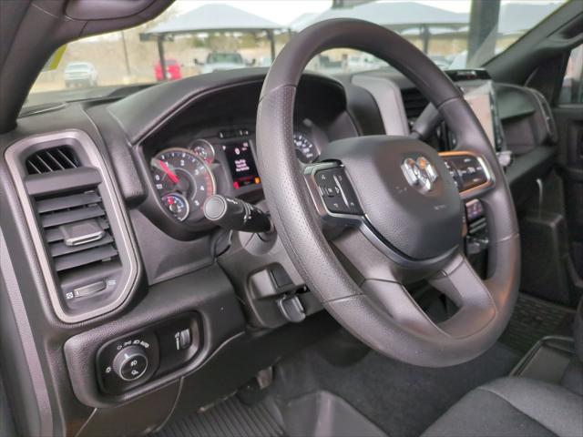 2026 RAM Ram 3500 RAM 3500 TRADESMAN CREW CAB 4X4 64 BOX