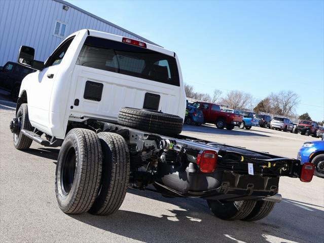 2026 RAM Ram 3500 Chassis Cab RAM 3500 TRADESMAN CHASSIS REGULAR CAB 4X4 60 CA