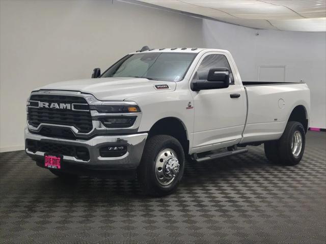 2026 RAM Ram 3500 RAM 3500 TRADESMAN REGULAR CAB 4X4 8 BOX
