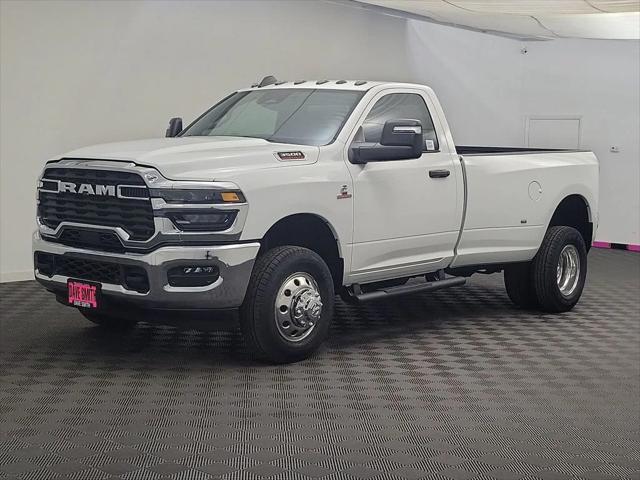2026 RAM Ram 3500 RAM 3500 TRADESMAN REGULAR CAB 4X4 8 BOX
