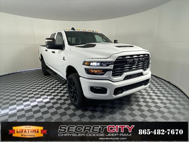 2026 RAM Ram 2500 RAM 2500 BLACK EXPRESS CREW CAB 4X4 64 BOX