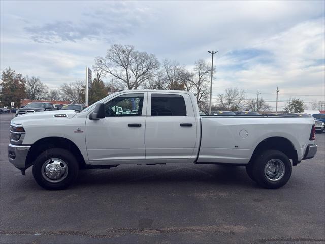 2026 Ram 3500 Tradesman Crew Cab 4x4 8' Box