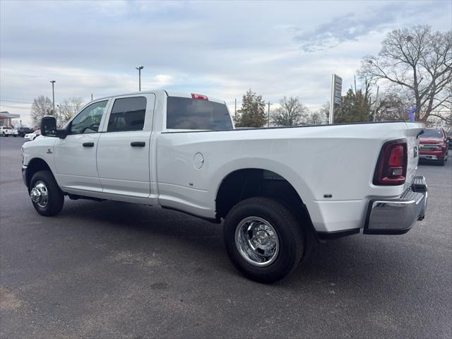 2026 Ram 3500 Tradesman Crew Cab 4x4 8' Box