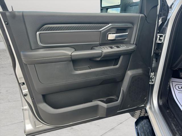 2026 Ram 3500 Big Horn Crew Cab 4x4 6'4" Box