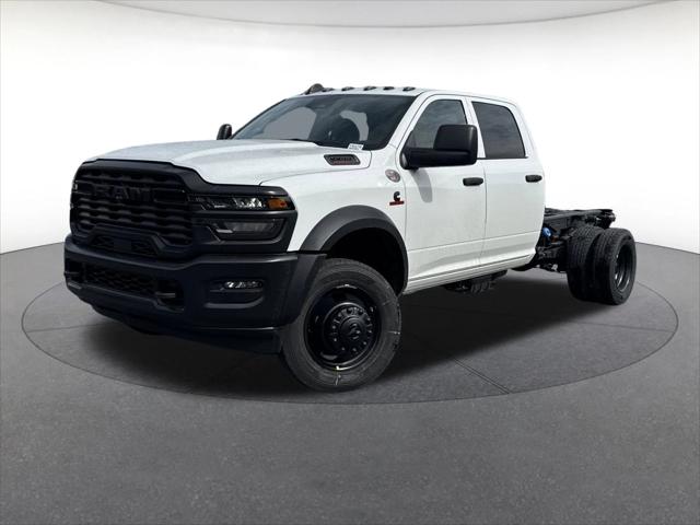 2026 RAM Ram 5500 Chassis Cab RAM 5500 TRADESMAN CHASSIS CREW CAB 4X4 60 CA