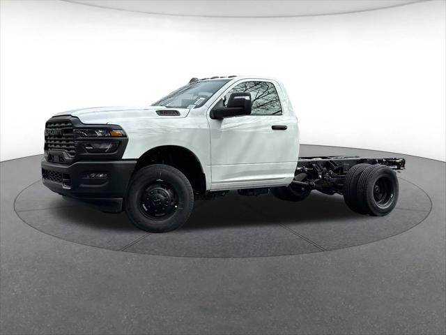 2026 RAM Ram 3500 Chassis Cab RAM 3500 TRADESMAN CHASSIS REGULAR CAB 4X4 60 CA
