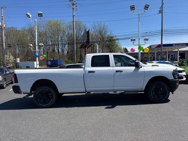 2026 Ram 3500 Tradesman Crew Cab 4x4 8' Box