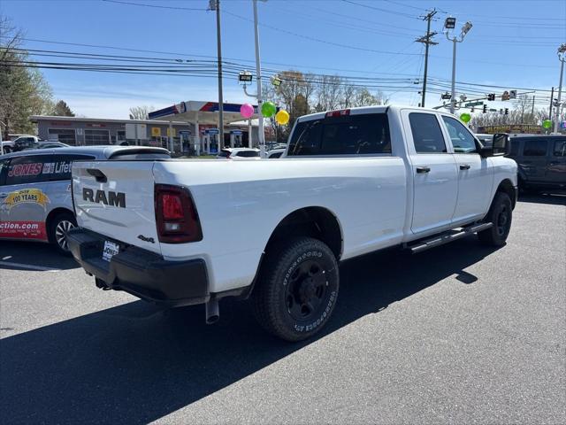 2026 Ram 3500 Tradesman Crew Cab 4x4 8' Box