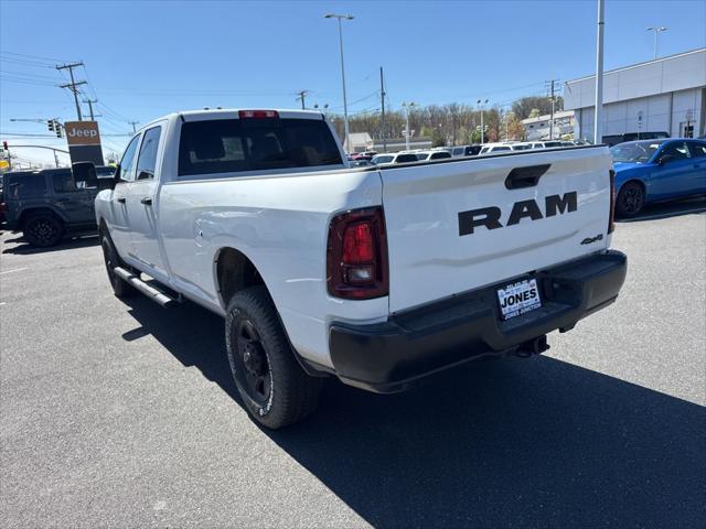 2026 Ram 3500 Tradesman Crew Cab 4x4 8' Box