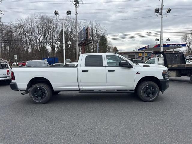2026 Ram 3500 Tradesman Crew Cab 4x4 8' Box