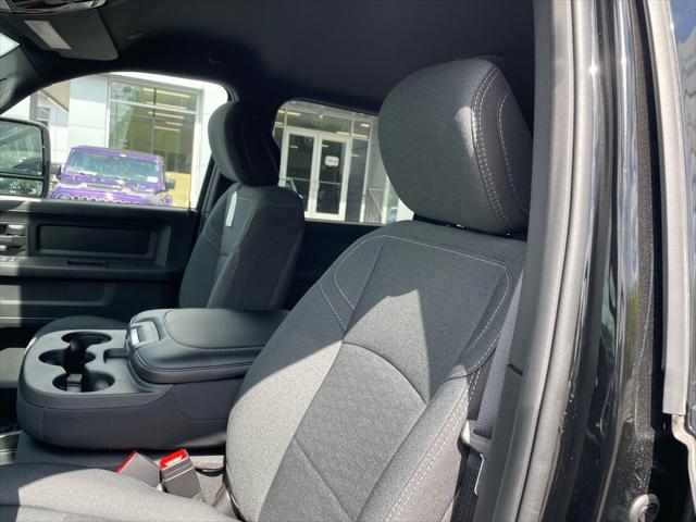 2026 Ram 3500 Tradesman Crew Cab 4x4 8' Box
