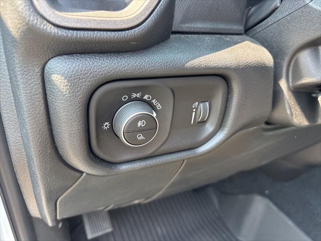 2026 Ram 3500 Tradesman Crew Cab 4x4 8' Box