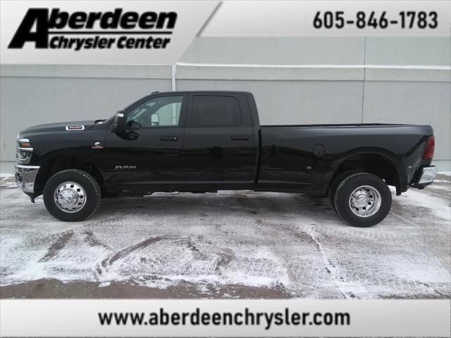 2026 RAM Ram 3500 RAM 3500 BIG HORN CREW CAB 4X4 8 BOX