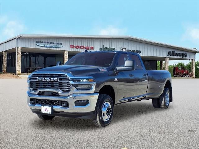 2026 RAM Ram 3500 RAM 3500 TRADESMAN CREW CAB 4X4 8 BOX