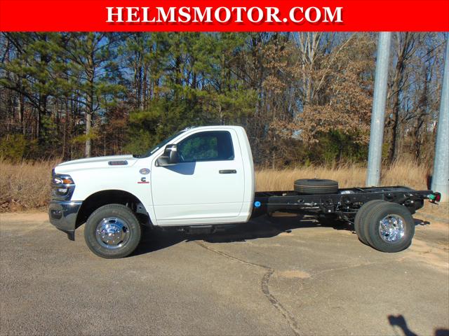 2026 RAM Ram 3500 Chassis Cab RAM 3500 TRADESMAN CHASSIS REGULAR CAB 4X4 84 CA