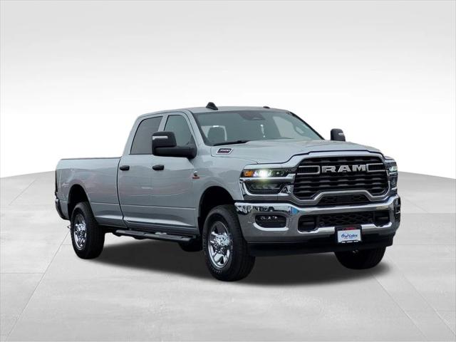 2026 RAM Ram 3500 RAM 3500 TRADESMAN CREW CAB 4X4 8 BOX