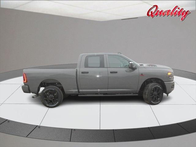 2026 RAM Ram 2500 RAM 2500 BLACK EXPRESS CREW CAB 4X4 64 BOX