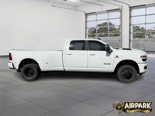 2026 RAM Ram 3500 RAM 3500 LARAMIE CREW CAB 4X4 8 BOX