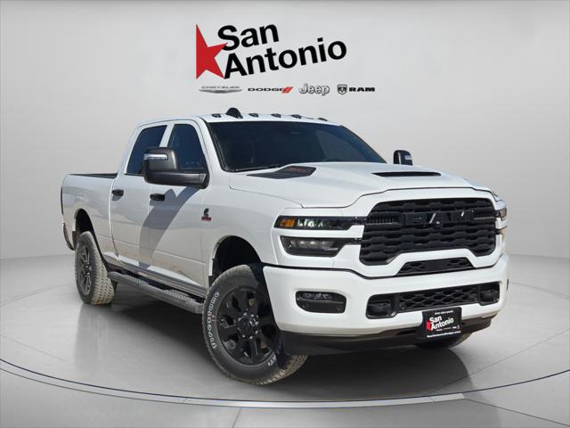 2026 RAM Ram 2500 RAM 2500 BLACK EXPRESS CREW CAB 4X4 64 BOX