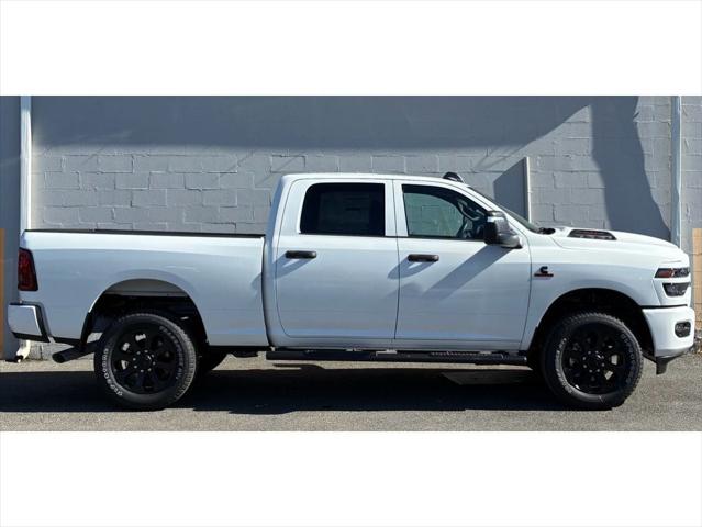 2026 RAM Ram 2500 RAM 2500 BLACK EXPRESS CREW CAB 4X4 64 BOX