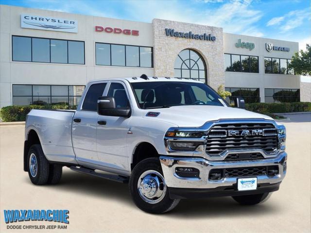 2026 RAM Ram 3500 RAM 3500 TRADESMAN CREW CAB 4X4 8 BOX