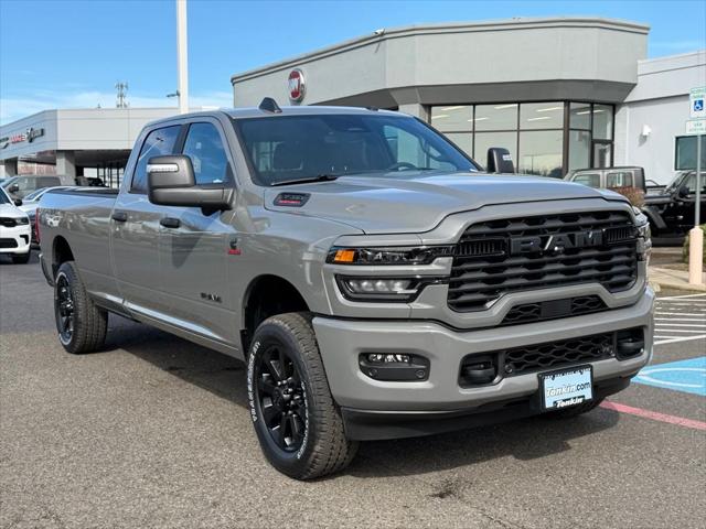 2026 RAM Ram 3500 RAM 3500 BIG HORN CREW CAB 4X4 8 BOX